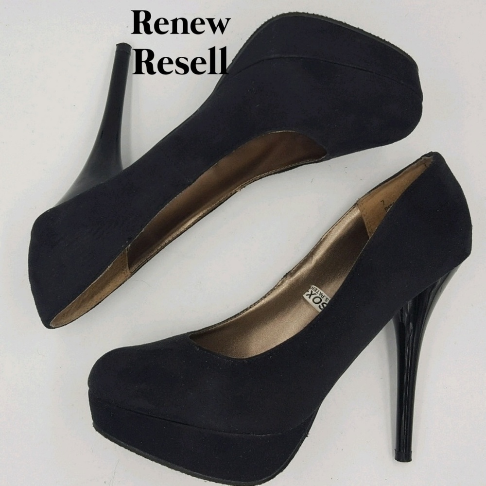Mossimo Black Almond Toe Pump